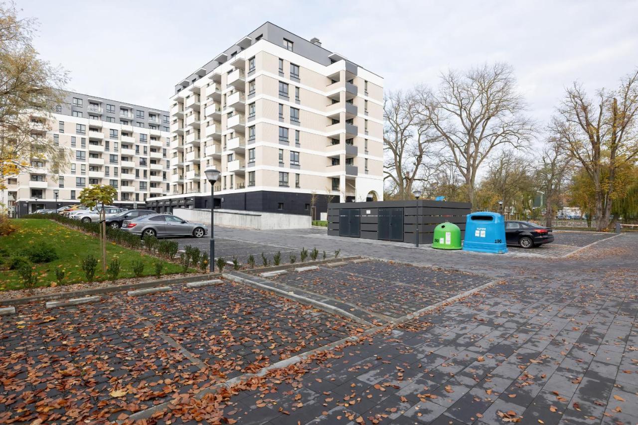 Apartamenty Platany Z Parkingiem By Noclegi Renters Kolobřeh Exteriér fotografie