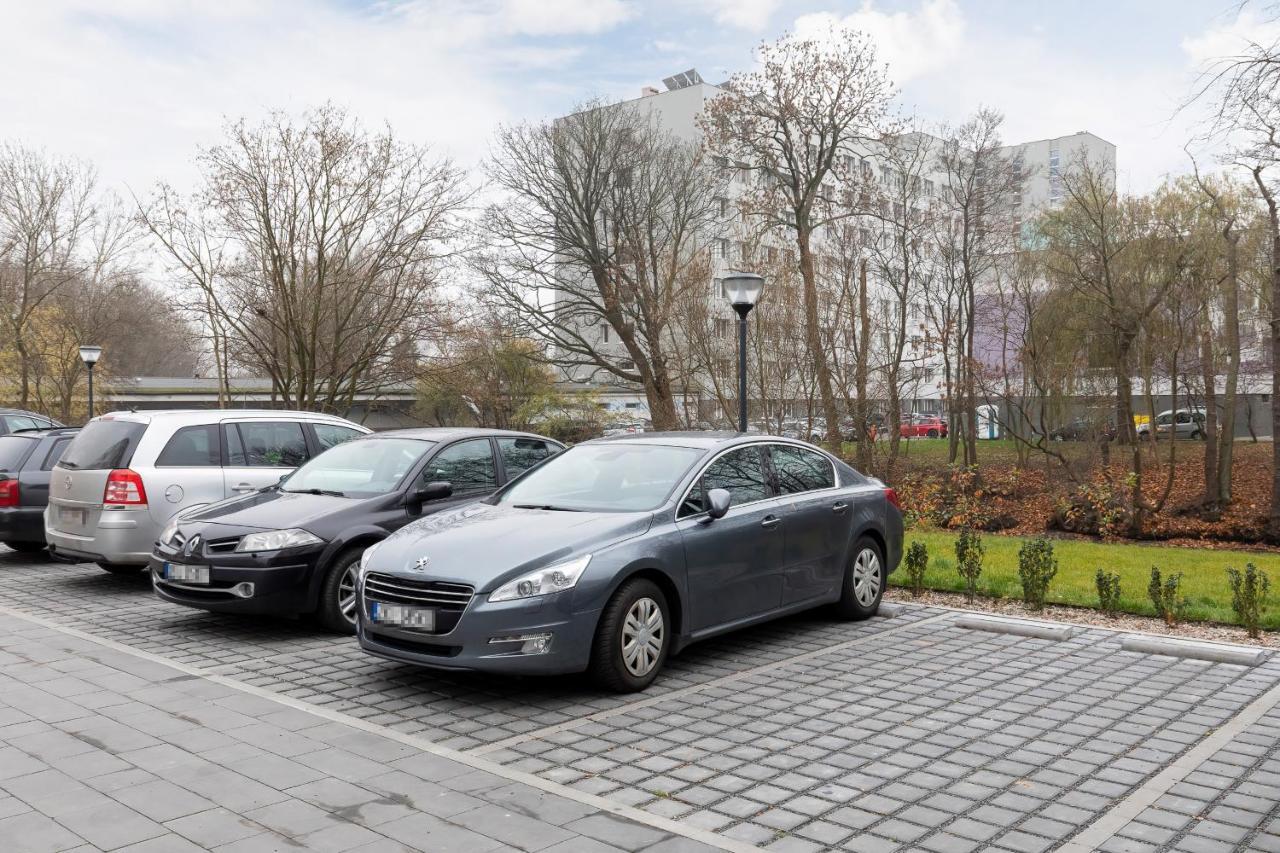Apartamenty Platany Z Parkingiem By Noclegi Renters Kolobřeh Exteriér fotografie